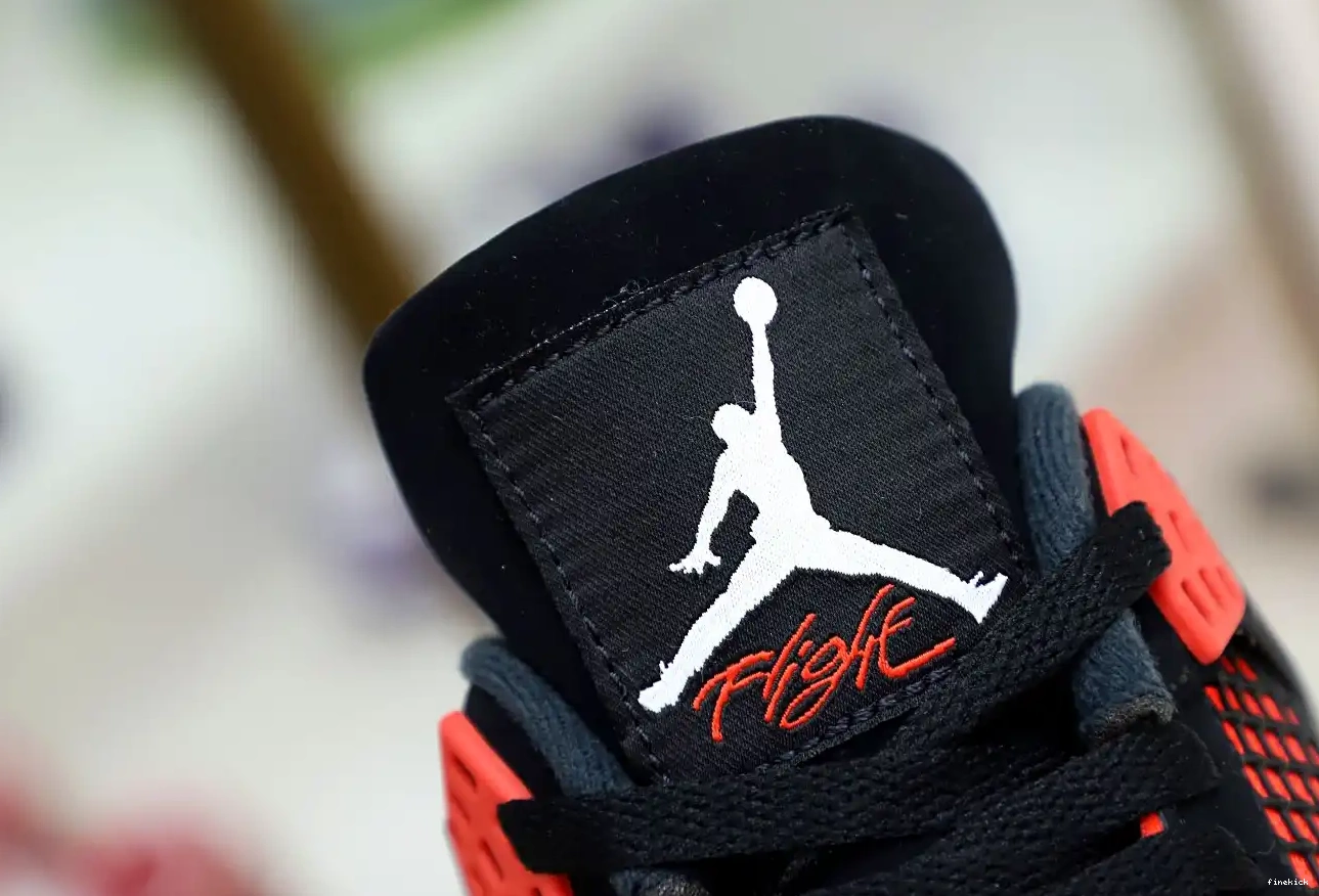 AIR THUNDER' 'RED RETRO JORDAN 4 0606